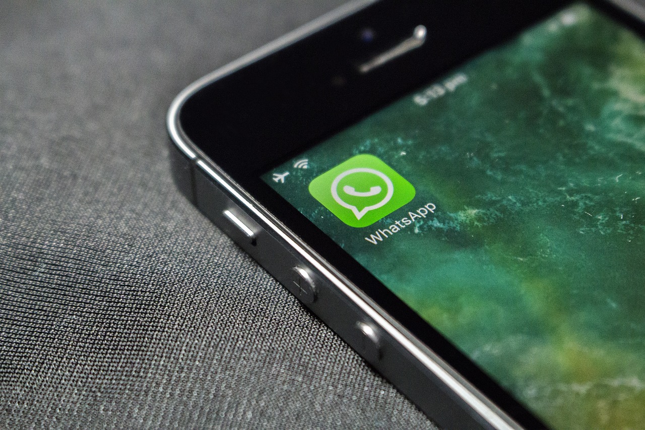 下载WhatsApp最新版，即时通讯的魅力体验