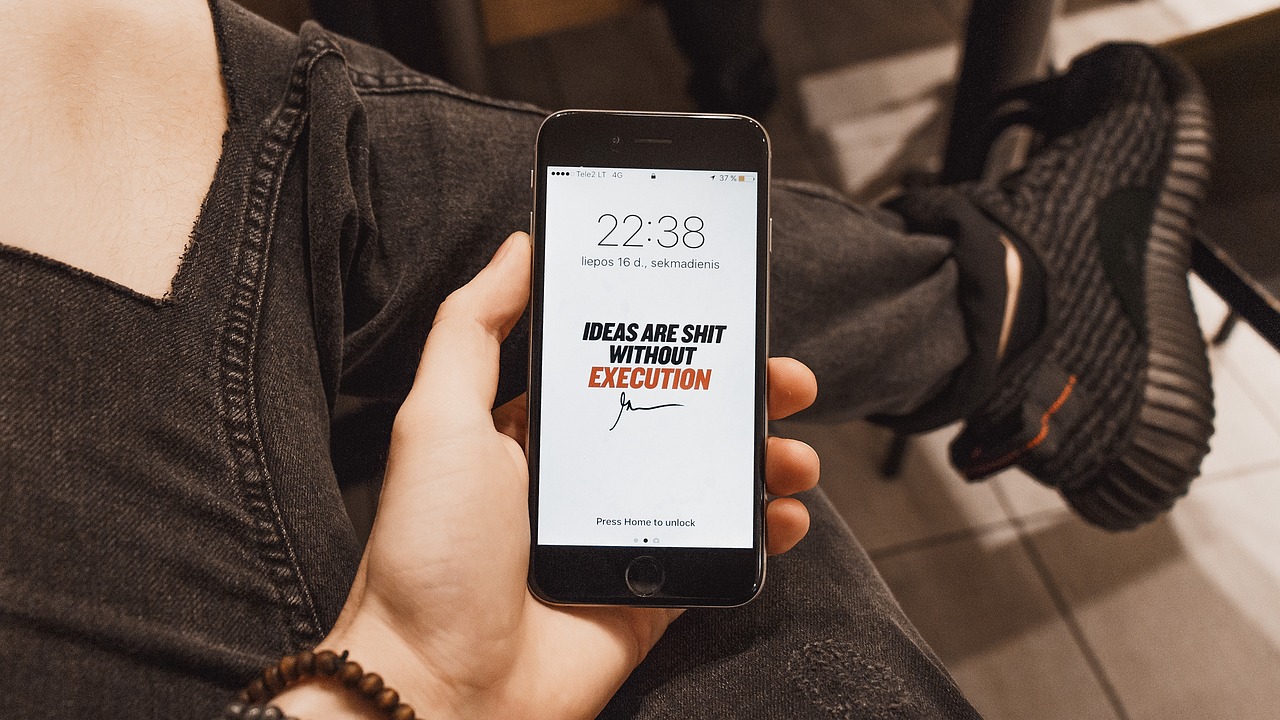 时尚与科技的完美融合，最新iPhone手机壳评测